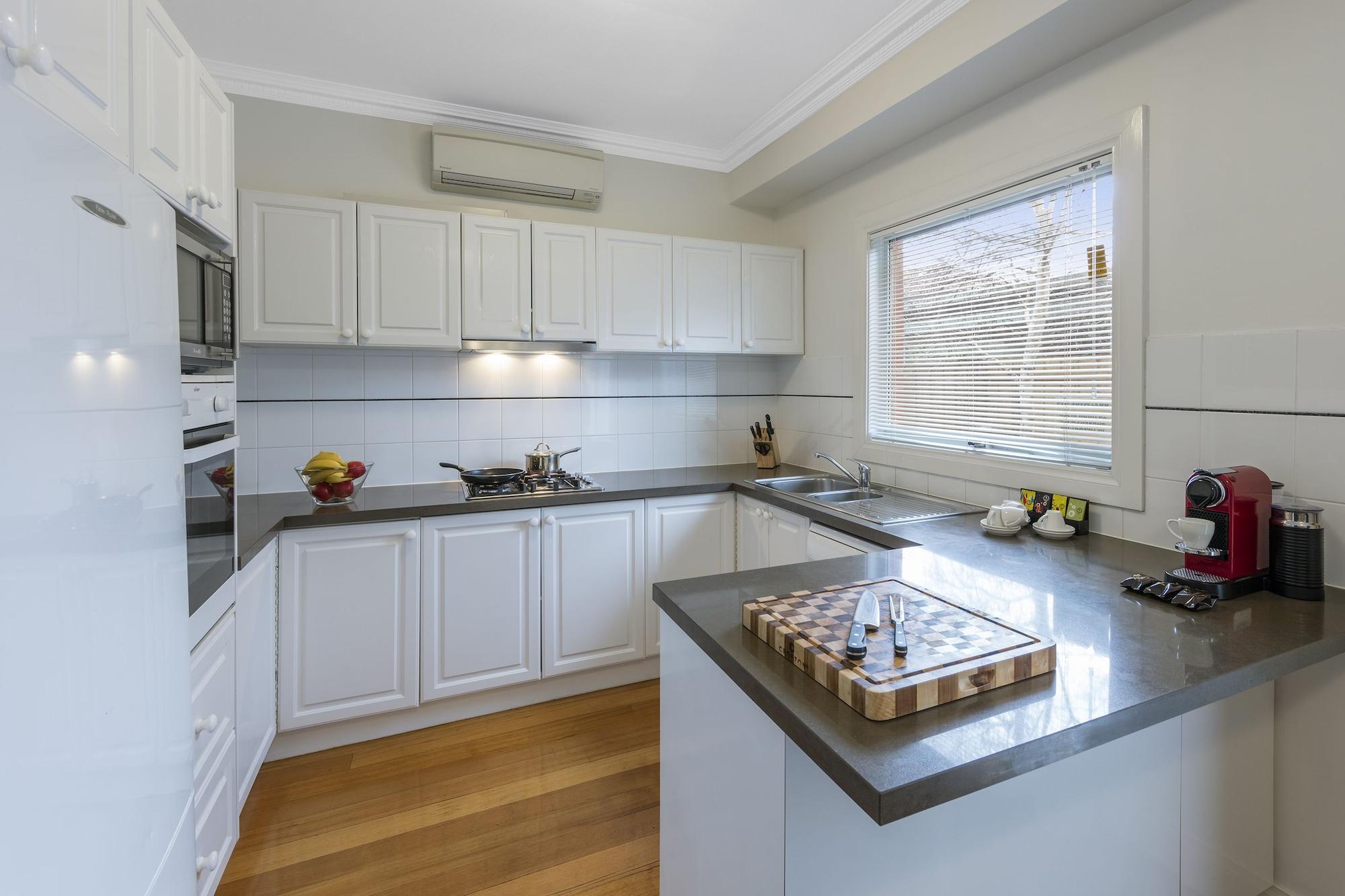 Kimberley Gardens Hotel, Serviced Apartments And Serviced Villas Melbourne Luaran gambar