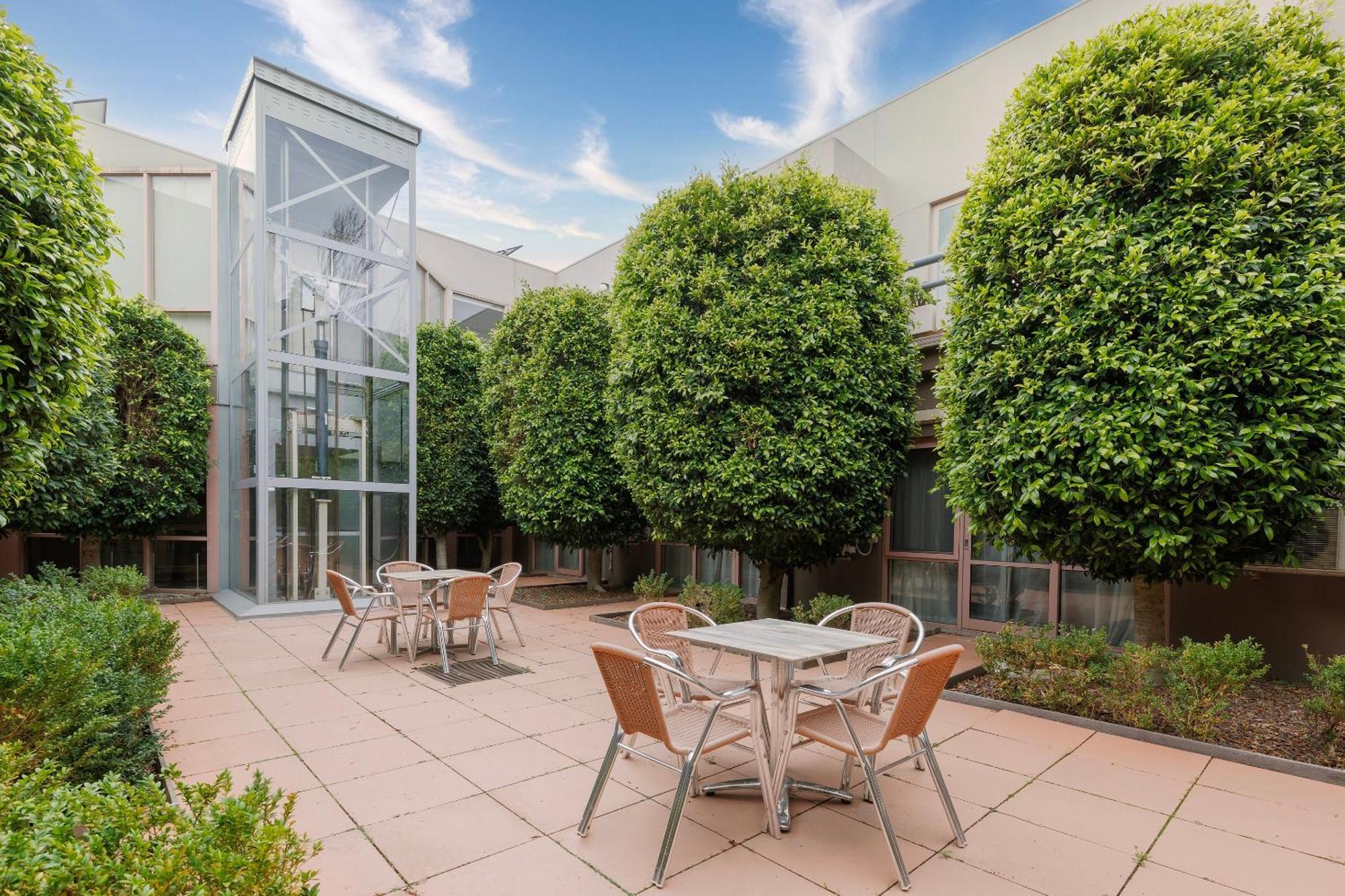 Kimberley Gardens Hotel, Serviced Apartments And Serviced Villas Melbourne Luaran gambar