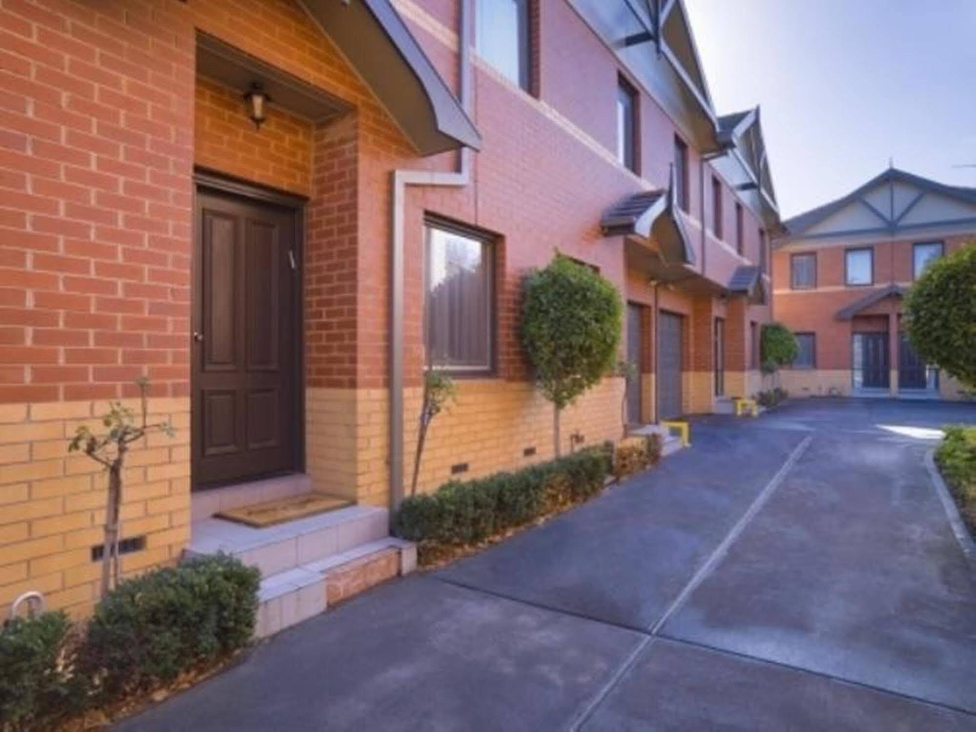 Kimberley Gardens Hotel, Serviced Apartments And Serviced Villas Melbourne Luaran gambar